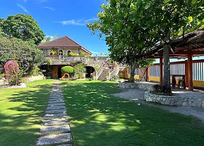 Baluarte De Hotel Argao